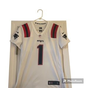 New England Patriots official Away jersey Medium Cam Newton